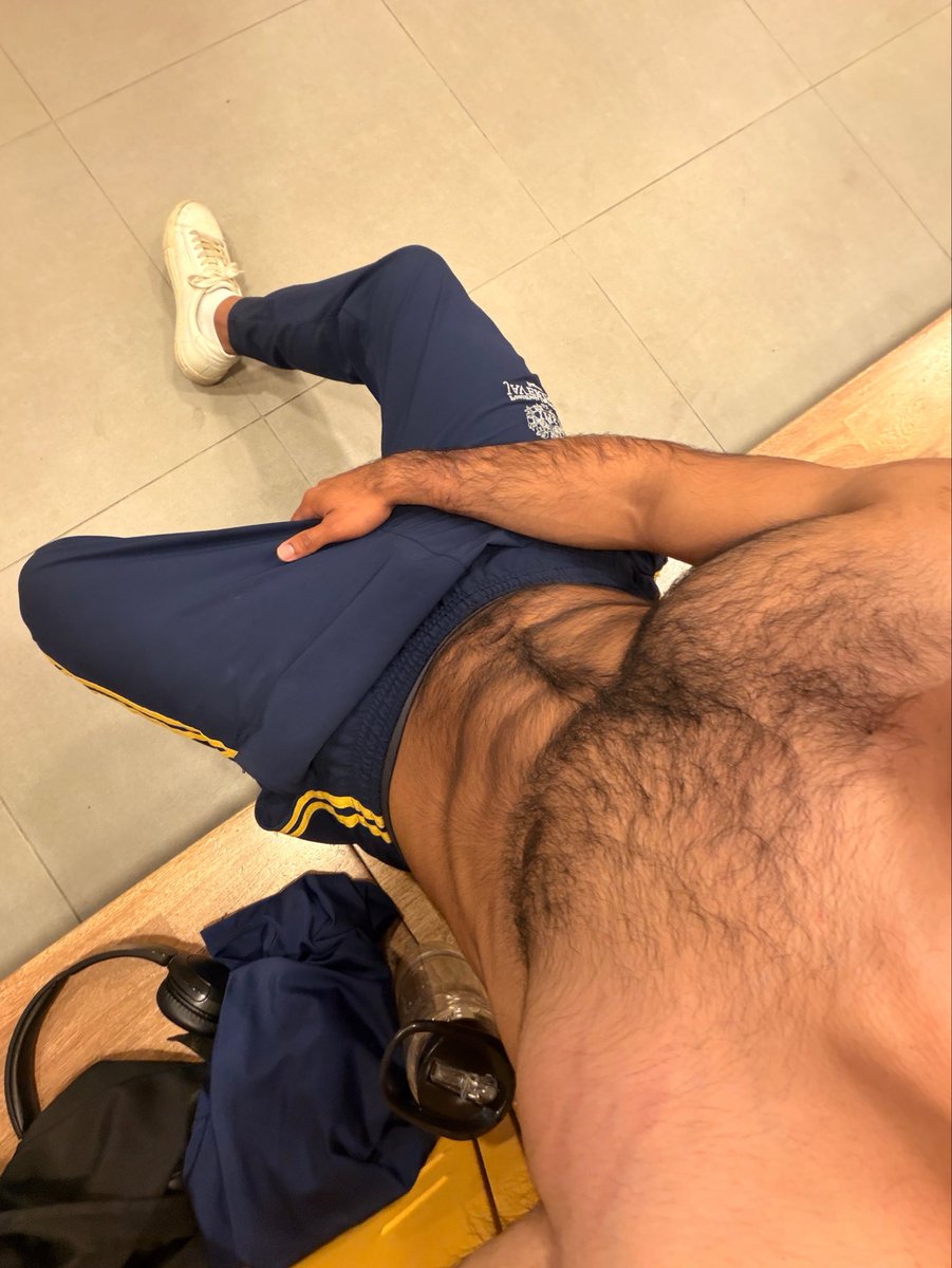 OnlyCastxneda's tweet photo. Al fin soy oso, lobo o nutria? https://t.co/nsi65PXMEd