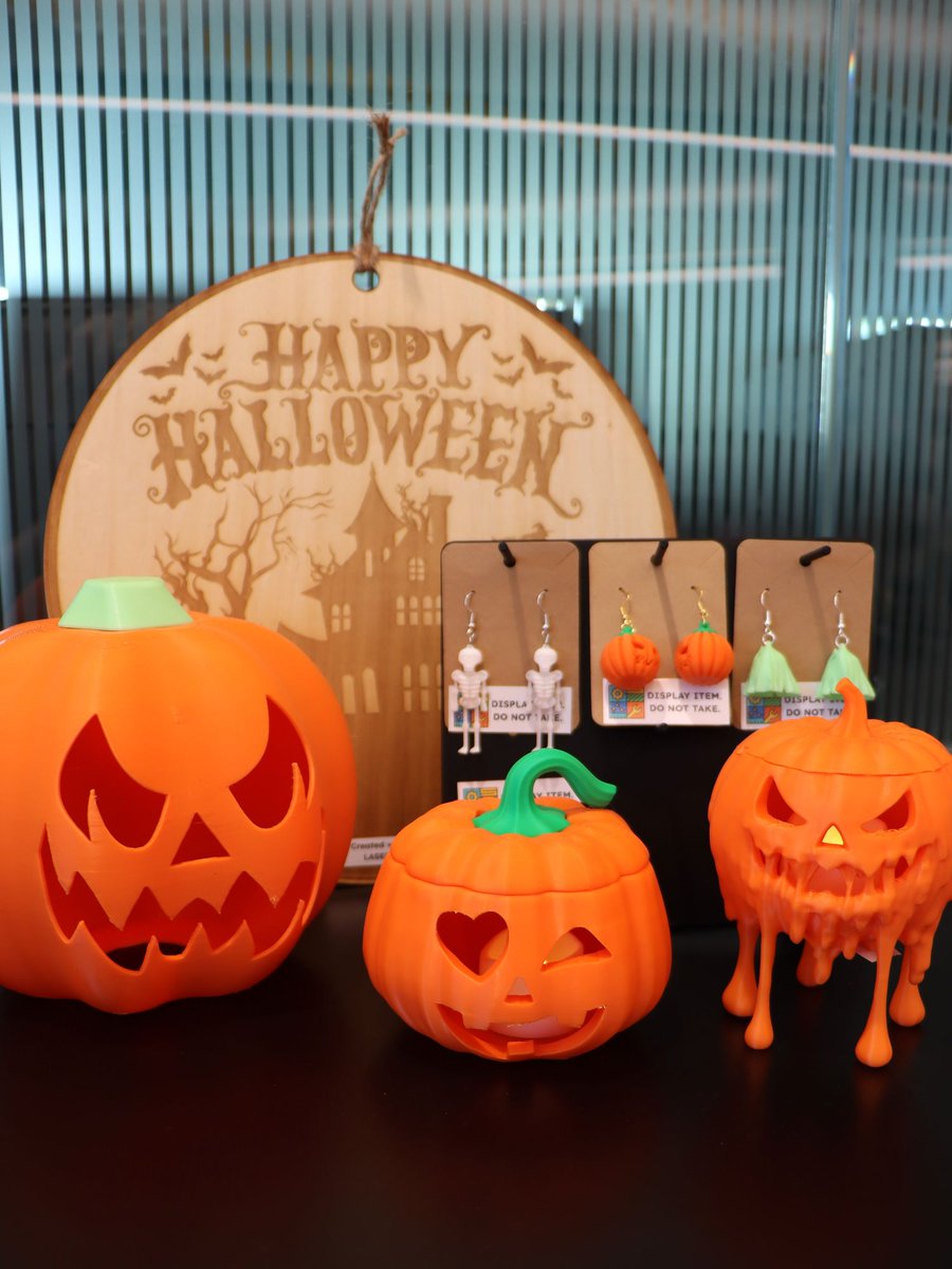 AddisonPubLib's tweet photo. Spooky season has arrived in Sam’s Lab! 🎃 

We’ve got some *spooktacular* creations on display, made with the equipment you can use in Sam’s Lab.

Feeling inspired? 👻 Visit https://t.co/e62MBKGe0p or call us at 630.458.3353. https://t.co/xs9xQ9IyWA