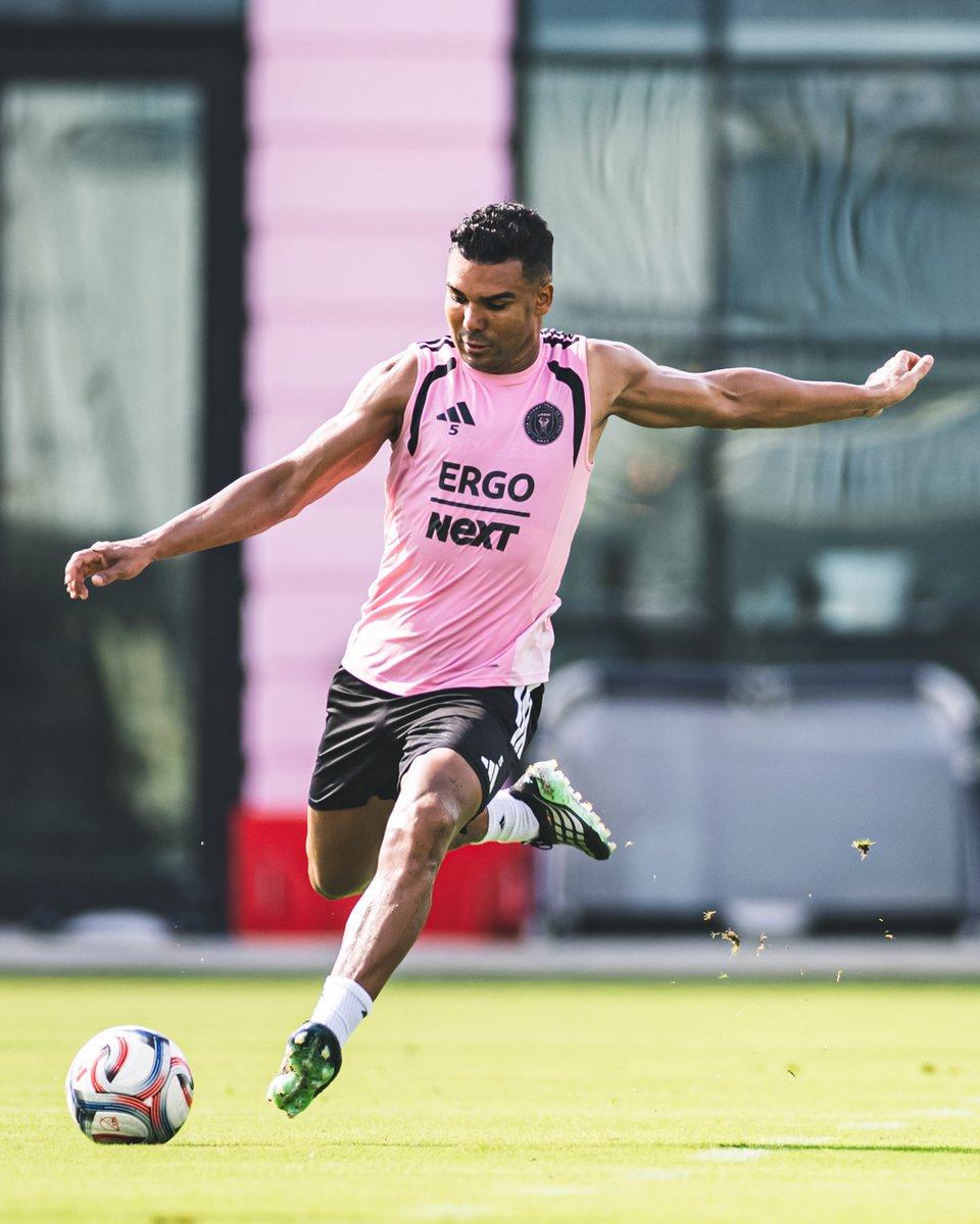 InterMiamiCF's tweet photo. All eyes on Saturday 🤜 🤛 https://t.co/s7u55EMdWZ