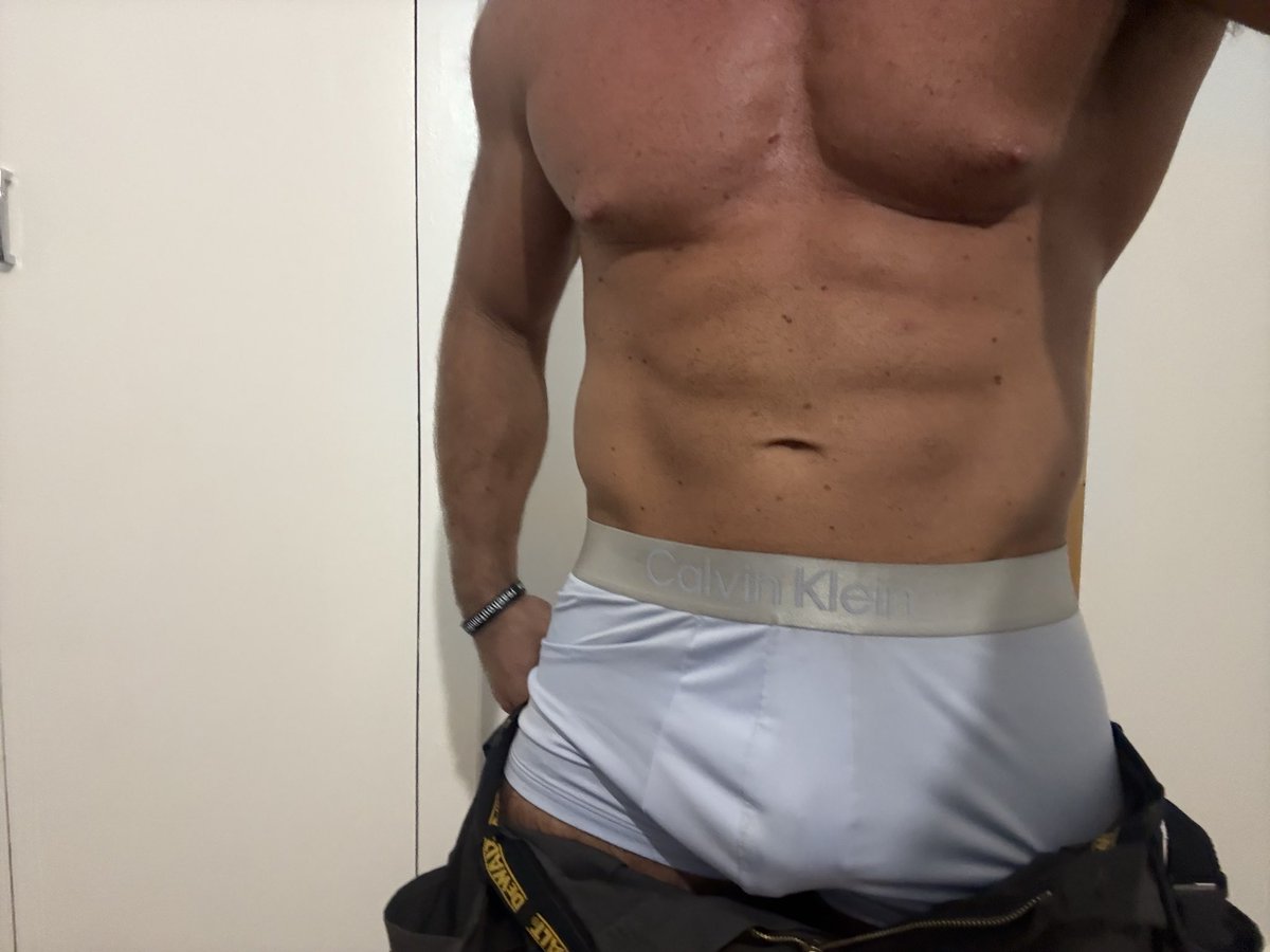 constuctionjack's tweet photo. That was a long hard day 😅 https://t.co/NDsPuUJ0JO