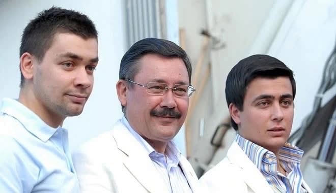 Melike_7834's tweet photo. Hafızamızı diri tutalım, arada kaynamasınlar. https://t.co/3xNP2h0QPL
