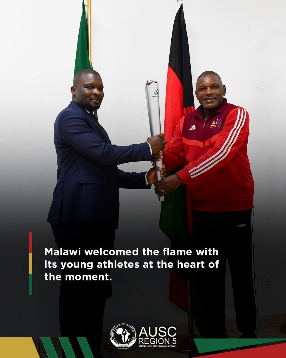 auscregionfive's tweet photo. Malawi welcomed the flame with its young athletes at the heart of the moment. 🇲🇼

They stood beside the torch that is travelling across our region towards the 2026 Region 5 Youth Games in Maputo. Around them, music and dance gave this stop a distinctly Malawian welcome. https://t.co/G2jSaaZH6t