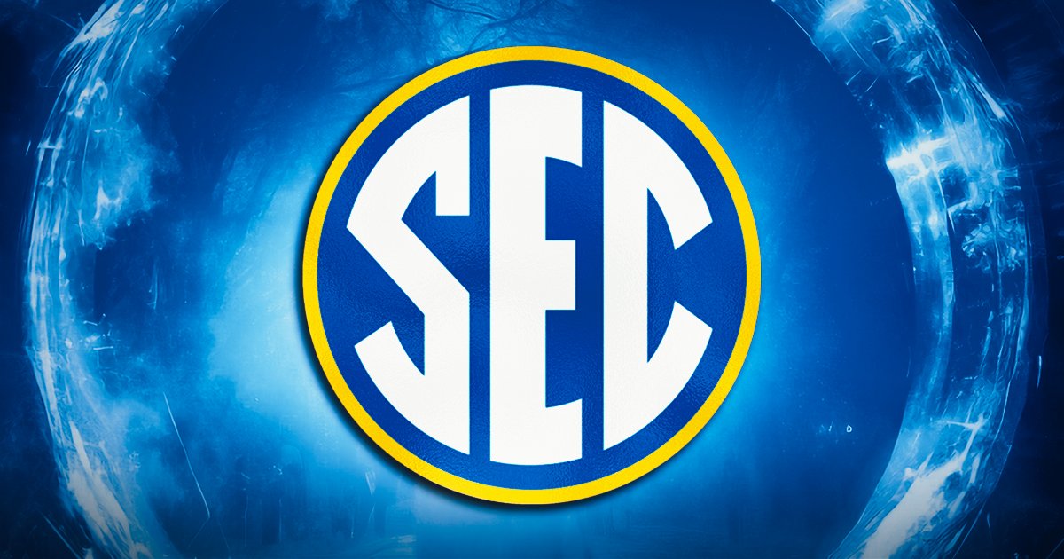 On3's tweet photo. NEW: The SEC is considering restoring a transfer policy requiring intraconference athletes to sit out a year before playing for another SEC school, @PeteNakos reports. 

https://t.co/WB8NeEax9U