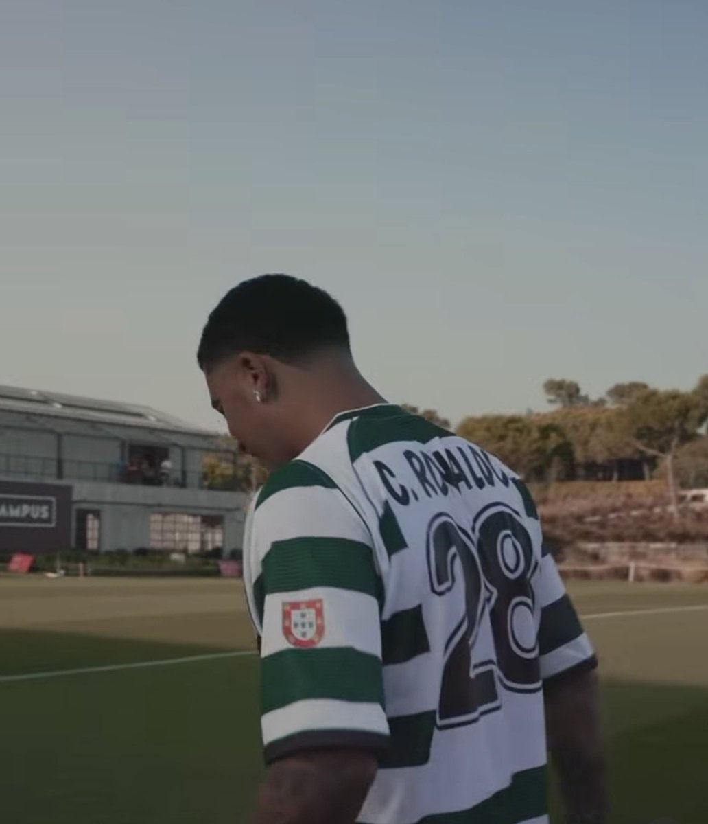 speedlne's tweet photo. Sancho on Instagram wearing his Idol Cristiano Ronaldo’s Sporting CP Jersey https://t.co/Ky57PzpHhX