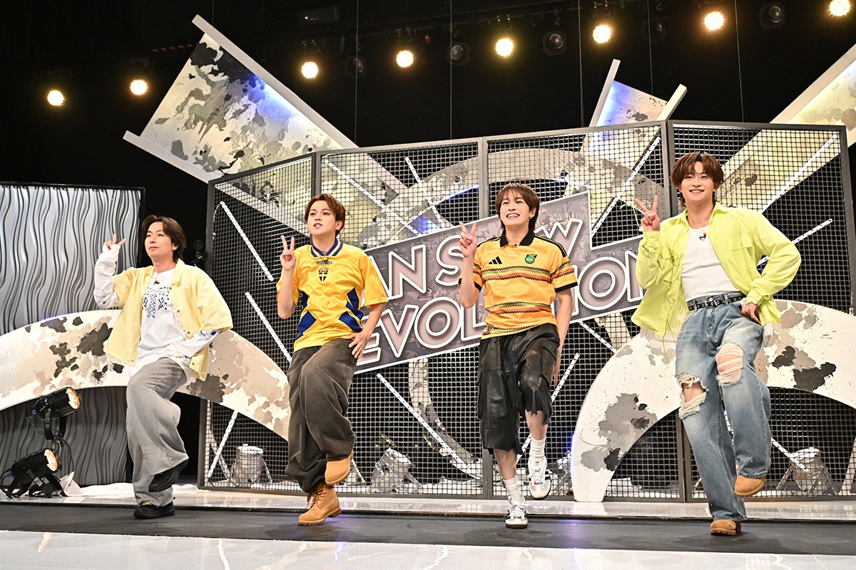 TVGweb's tweet photo. 「それSnow Manにやらせて下さいSP」
今夜放送⛄

Travis Japan・宮近海⽃＆松倉海⽃、
ACEes・浮所⾶貴らが参戦💪🏻

Kis-My-Ft2・千賀健永からの告白で
渡辺翔太が赤面する場面も⁉️

「絶対アイドル辞めないで」では
＝LOVEとのコラボダンスを披露🕺🏻

https://t.co/DyMeDwu3Os

#それスノ https://t.co/v7m8OsDTA5