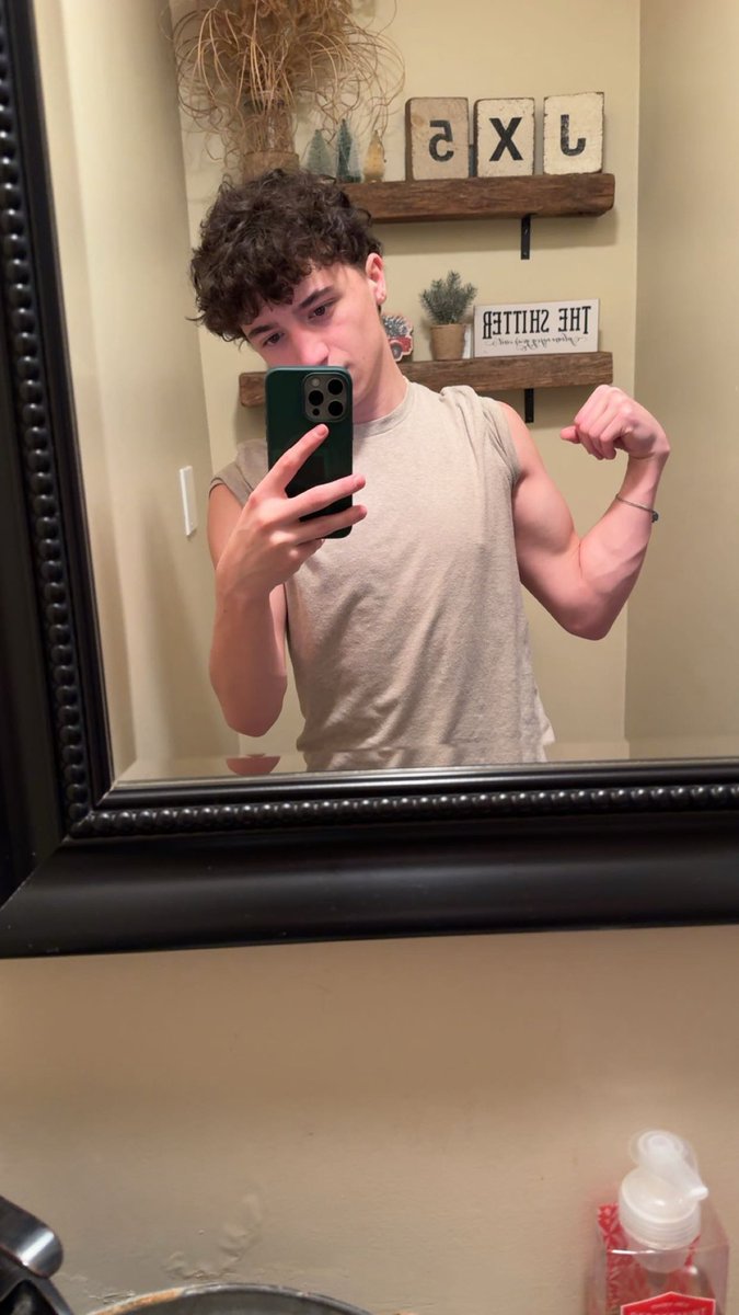 seanxjustin's tweet photo. Official Timer! Who’s ready?! 
https://t.co/RCiYVlRw9U https://t.co/ZMdZiwGQ5k