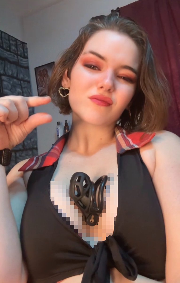 faeanfatale's tweet photo. A beta like you should only be allowed to focus on what’s important. 

Draining your WALLET into My account 💸

How much you wish you could see My perfect tits 🤭

Locking up and staying dumb and devoted 😵‍💫 https://t.co/KbnpGUVjk8