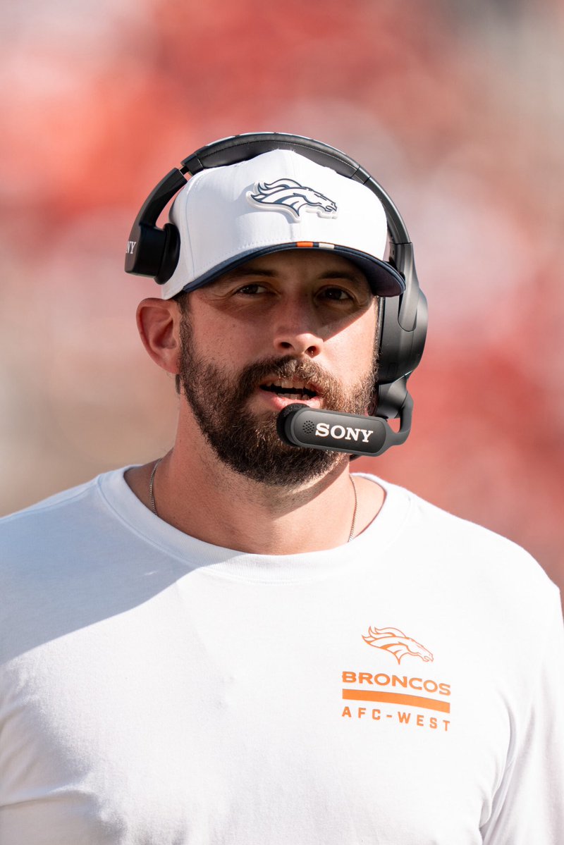 MySportsUpdate's tweet photo. The #Broncos taking play-calling duties away from Davis Webb after four games is a complex situation.

The offense hasn’t met expectations, so the desire for change is understandable. But Denver also faced four of the NFL’s best defenses: the Chiefs, Jaguars, Rams and 49ers.

It’s a very short leash, especially after Webb had opportunities to become a play-calling OC elsewhere this offseason.
