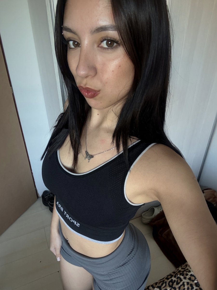 moondreammatzb tweet picture