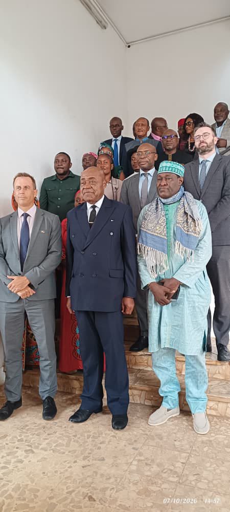 MINAC237's tweet photo. Arts and Culture Minister strengthens tieswith British high Commission with discussions centered on the upcomingpremiere of a documentary film titled I SEE YOU IN MY DREAMS,  on the Baka community and Cameroon’s forests in
November 2026.
@UKinCameroon
@joDionNgute
@UNESCO https://t.co/8OIE0ohTdQ