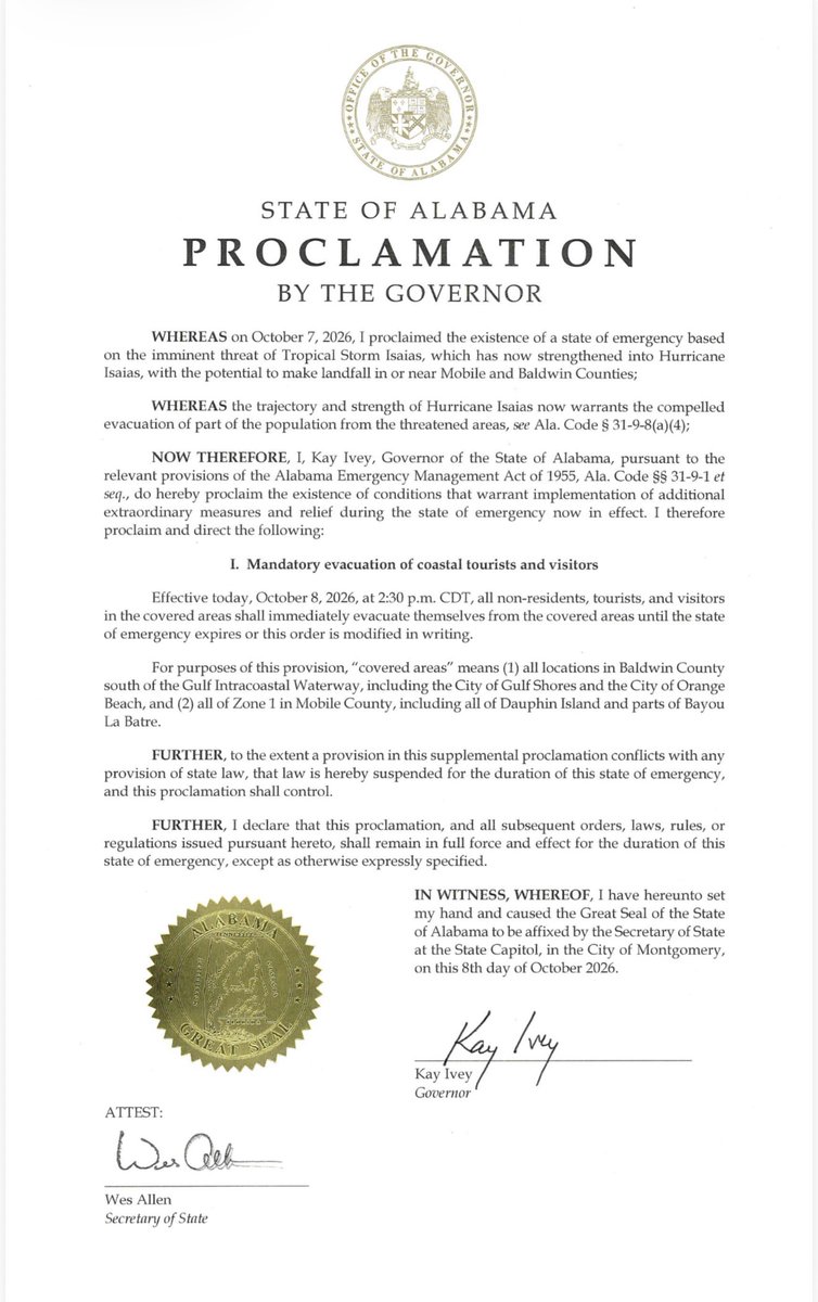 cityorangebeach's tweet photo. Gov. Kay Ivey issues mandatory evacuation of coastal tourists and visitors. Hurricane Isaias Updates: https://t.co/zqcqC0LXwk. https://t.co/Q86LhFyP9E