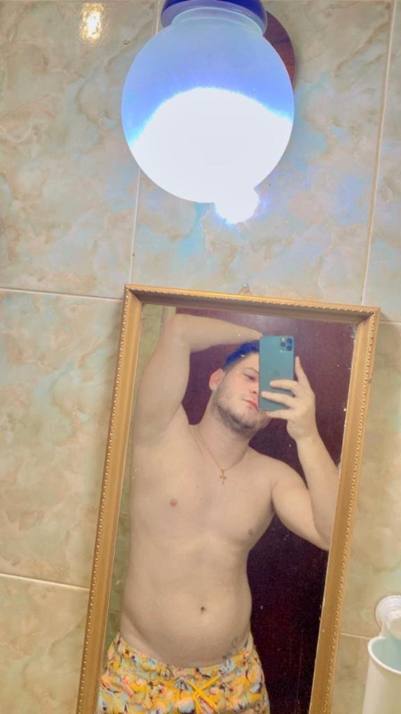 userlock12's tweet photo. Chudai
#HeteroEngañado #hetero #Cabimas https://t.co/PKCggIDitP