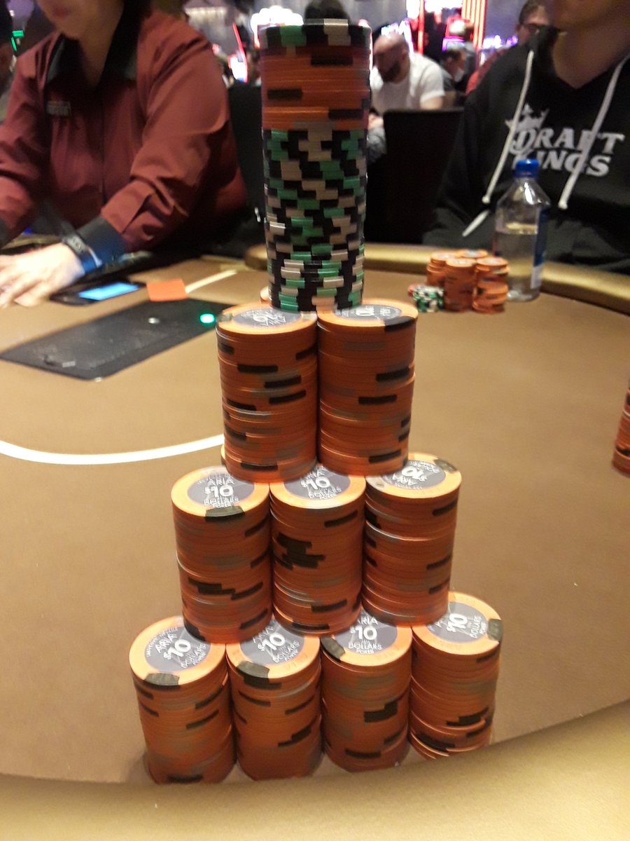 Scott_did_does's tweet photo. @ARIAPoker chip porn circa 2022 https://t.co/X3JzHhE9HW