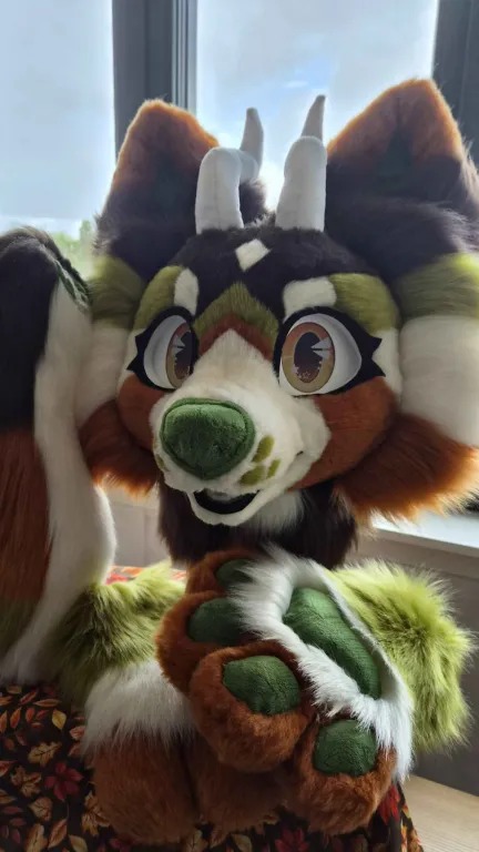 kaelinablossom's tweet photo. #Fursuit #FursuitMaker #FursuitMaking #FursuitHead #FursuitPartial #Furry #FurryFandom #FurryCommunity #Fursona #FurryArt #FursuitWIP #FursuitLife #FursuitCreation #FurryArtist #CustomFursuit #FurryFriends #FursuitCommission #FurryCosplay #FursuitLove #FurryConvention #MFF https://t.co/E2UGVQiVSi