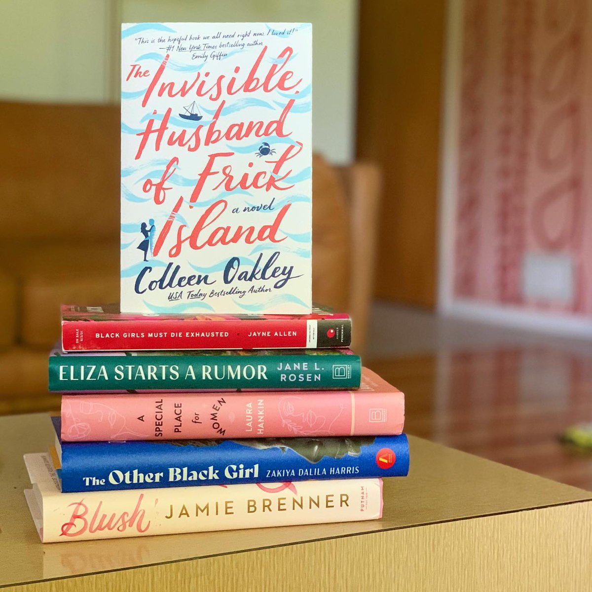 DjCARTER58's tweet photo. Here are some of my top book club picks for the summer! ! I would also include THE VIEW WAS EXHAUSTING but it’s not out yet and I gave away my advanced copy so make sure that ones on your list too! THE INVISIBLE HUSBAND OF FRICK ISLAND and THE VIEW https://t.co/u2IXRAgBsD