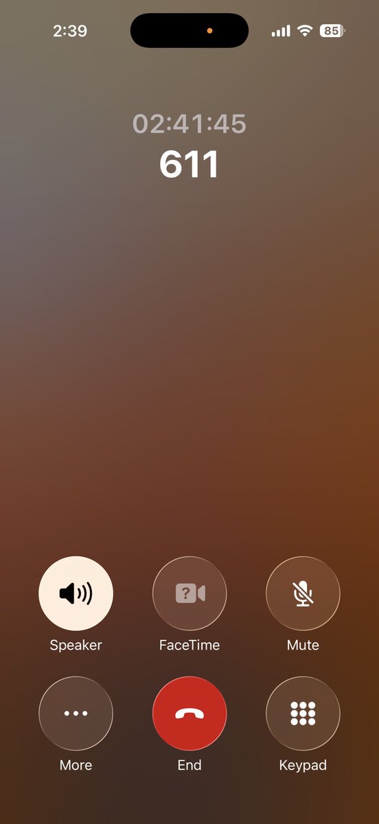 GAMESHOWW's tweet photo. @TELUSsupport do better after 2 hours 41 minutes of trying to switch my account from business to personal, was finally told to go in store. The first store a went to wasn’t corporate so I had to go to another. Transaction still not processed. #telus most frustrating call ever. https://t.co/eAmIznt5lP