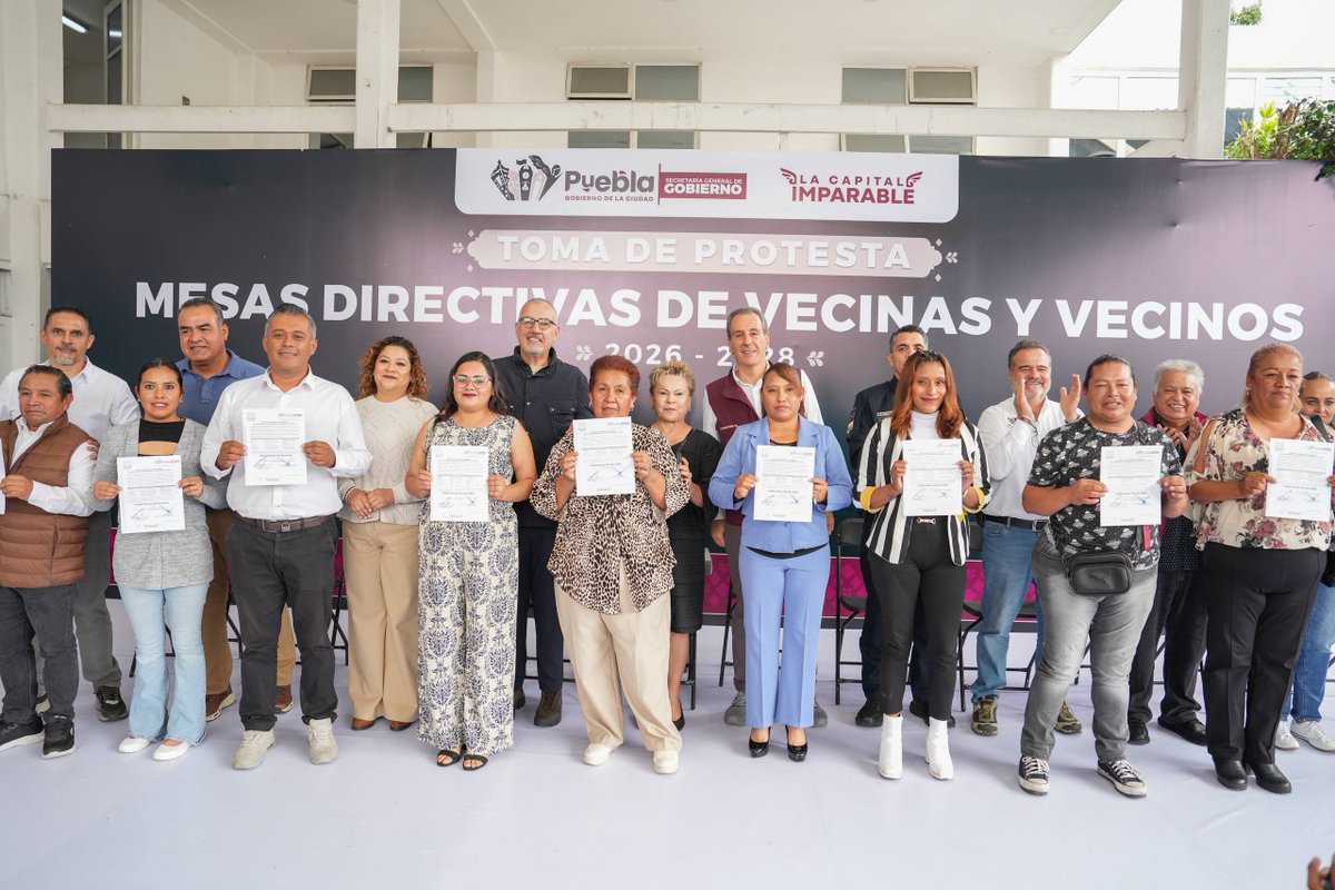 pepechedrauimx's tweet photo. Realizamos la entrega de Constancias de Mayoría a las 87 Mesas Directivas de colonias, barrios, fraccionamientos y unidades habitacionales. 📄

Reconozco a quienes hoy asumen la responsabilidad de representar a sus comunidades con compromiso, cercanía y voluntad de trabajar por el bienestar común. 🙌🏻🤝