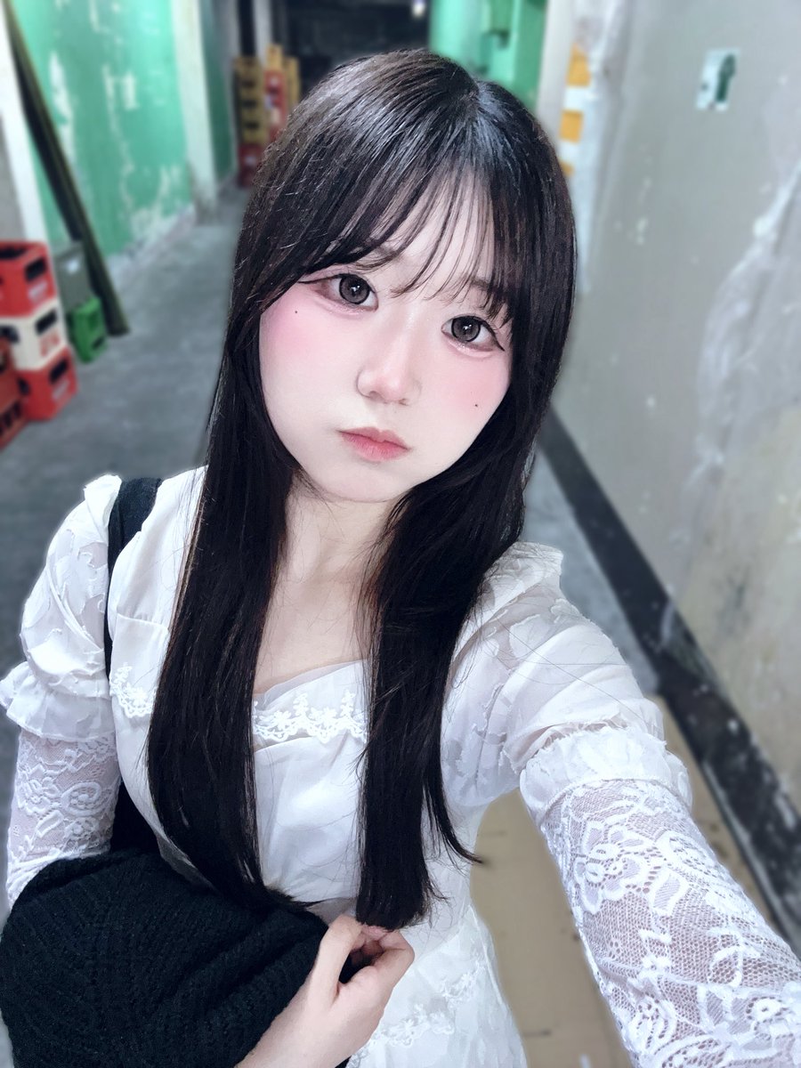 LumiDay_renka's tweet photo. まだ帰りたくないなぁ〜( ⸝⸝⸝-⤚-)💭 https://t.co/YM2B7TUc0E