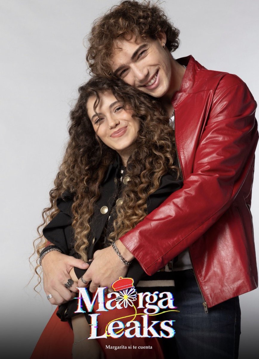 marreyaus's tweet photo. ESTOY GRITANDO LOS AMO DESDE EL DÍA 1 MIRA ESOS FOTONES NINGÚN SHIP PODRÍA NINGUNO https://t.co/XmeWlSX9r3