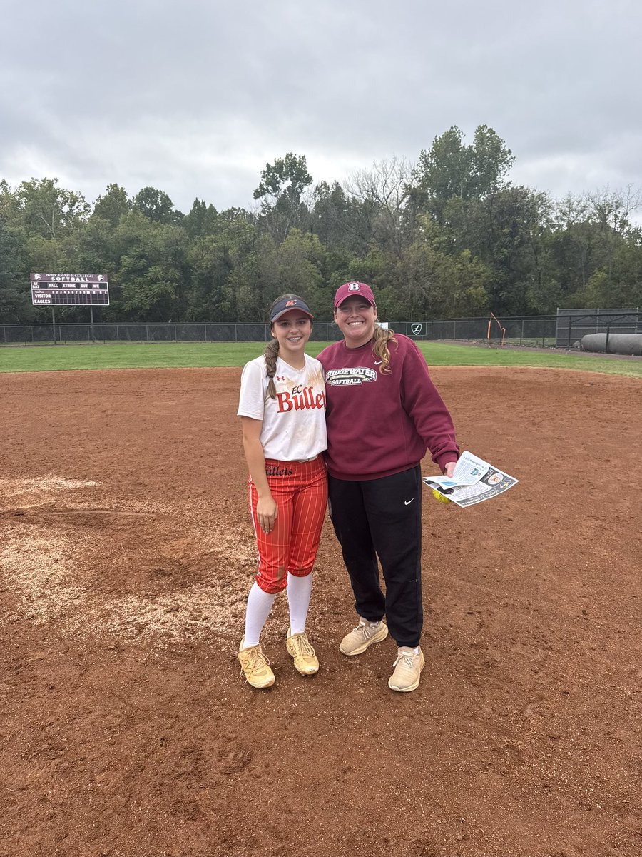 AddyMoore2029's tweet photo. Had a great time at Bridgewater College’s softball camp this past Sunday! 🥎 Enjoyed learning from new Head Coach Delaney Nuckols and her staff. It was also great catching up with a former New Kent High School teammate, Mariah Leonard, who is now a freshman playing softball at Bridgewater! @ECBulletsMoore @EastCobbBullets @Bh2osoftball @MariahLeonard_6 @NewKentSoftball