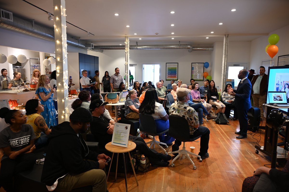 TonyThurmond's tweet photo. Visited an organization called Beyond Emancipation that provides housing &amp; supports to youth leaving foster care. When I was their director I secured their first $1 million grant to support transitional housing. This year I helped to secure $125 million for homeless teens in CA. https://t.co/wbhH29cbkN