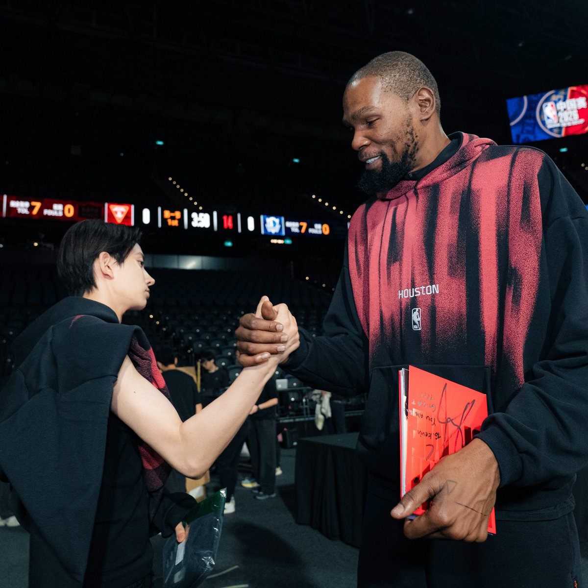 EVAN01ACE's tweet photo. #EVAN WITH KEVIN DURANT AND REED SHEPPARD ❤️‍🔥 https://t.co/MPLnOnGtlw