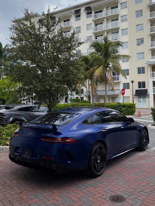 omeLuxe's tweet photo. Mercedes-AMG GT 63 S 4-Door Coupé https://t.co/qrd60GCQpt