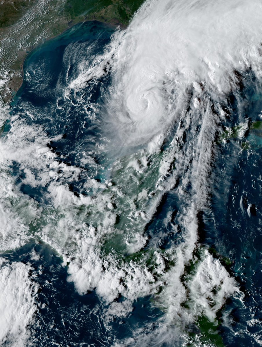 ClimaenGuate's tweet photo. 4:10pm
Espectacular imagen satelital actual muestra al huracán Isaías y El Fuerte ingreso de humedad al centro, sur y occidente de Guatemala con intensos aguaceros en algunos sectores. 

Atentos https://t.co/w517xw57gy