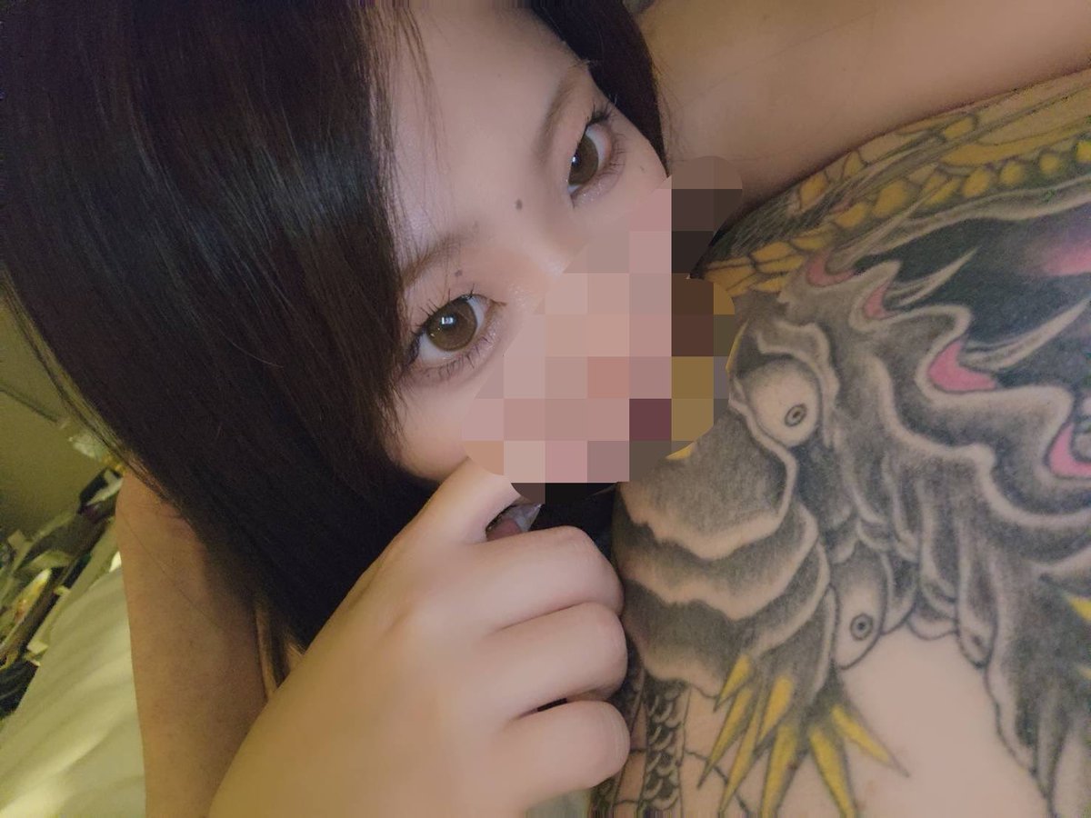 tamanegi54's tweet photo. 大丈夫…
相変わらずエロ活はめちゃくちゃしてるからフォローしてね🤭 https://t.co/xWDSFVQ8CB