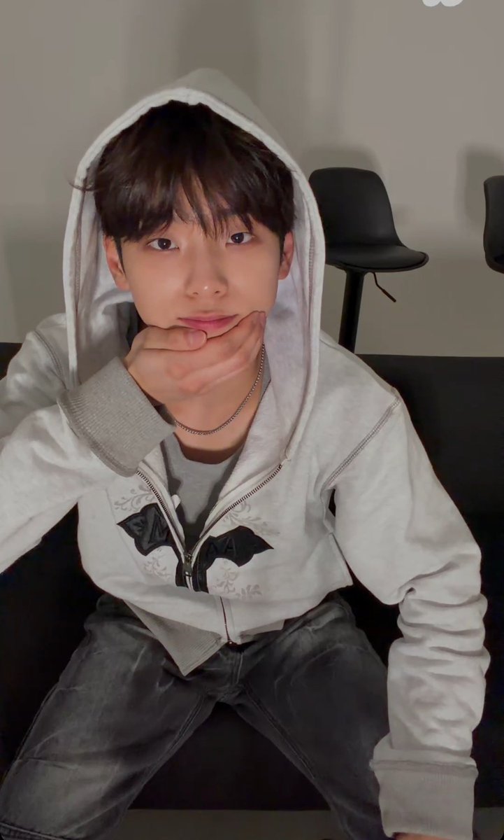 DOoS2_'s tweet photo. 어제 몽롱한 상태로캡처함ㅋ https://t.co/YrzuyHAG7P