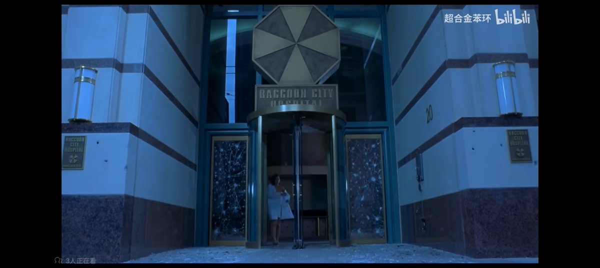 Tomcatwenzhou's tweet photo. The old Resident Evil movie 1(2002) https://t.co/JmI4auzOSW