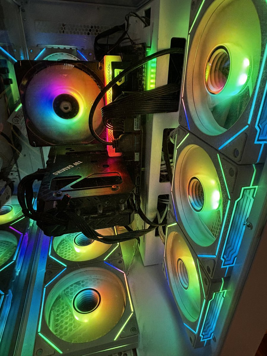 Neoangel1111's tweet photo. this is what the inside of my brain looks like https://t.co/olEg1VWRzE