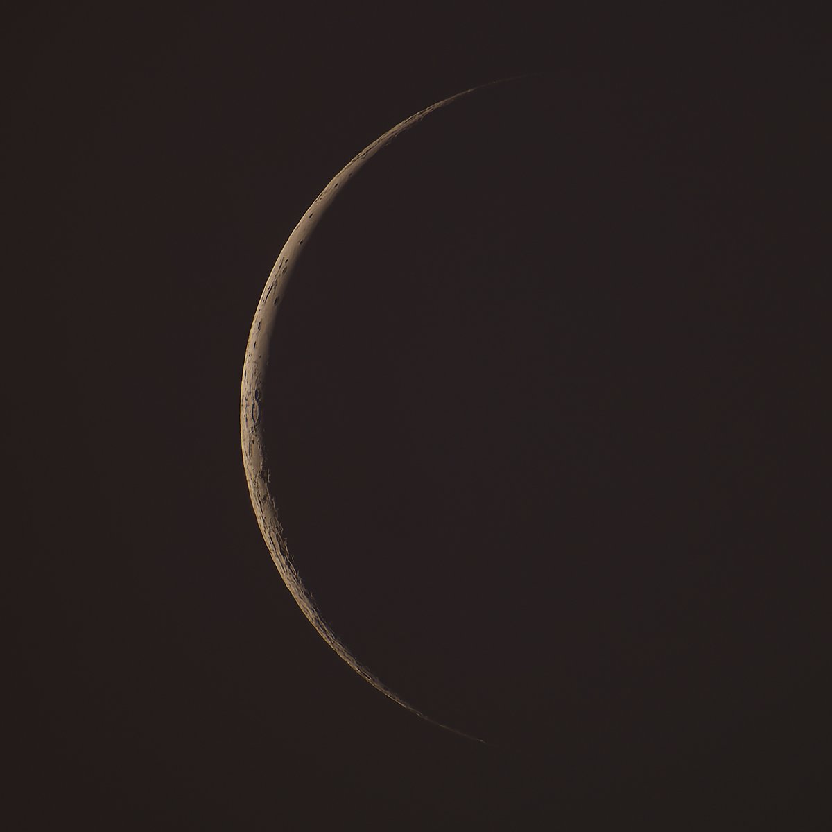 moonsystem's tweet photo. 2026-10-09 05:22 #旧暦八月二十八夜残月 #Moondays https://t.co/2L3xClgOMp
