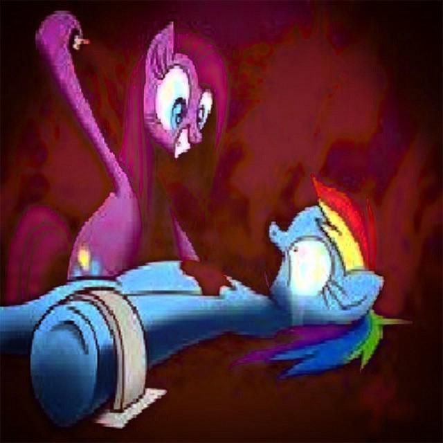poniesinmyhead's tweet photo. how it feels having a 8 hour shift https://t.co/SKWDBSSLoM