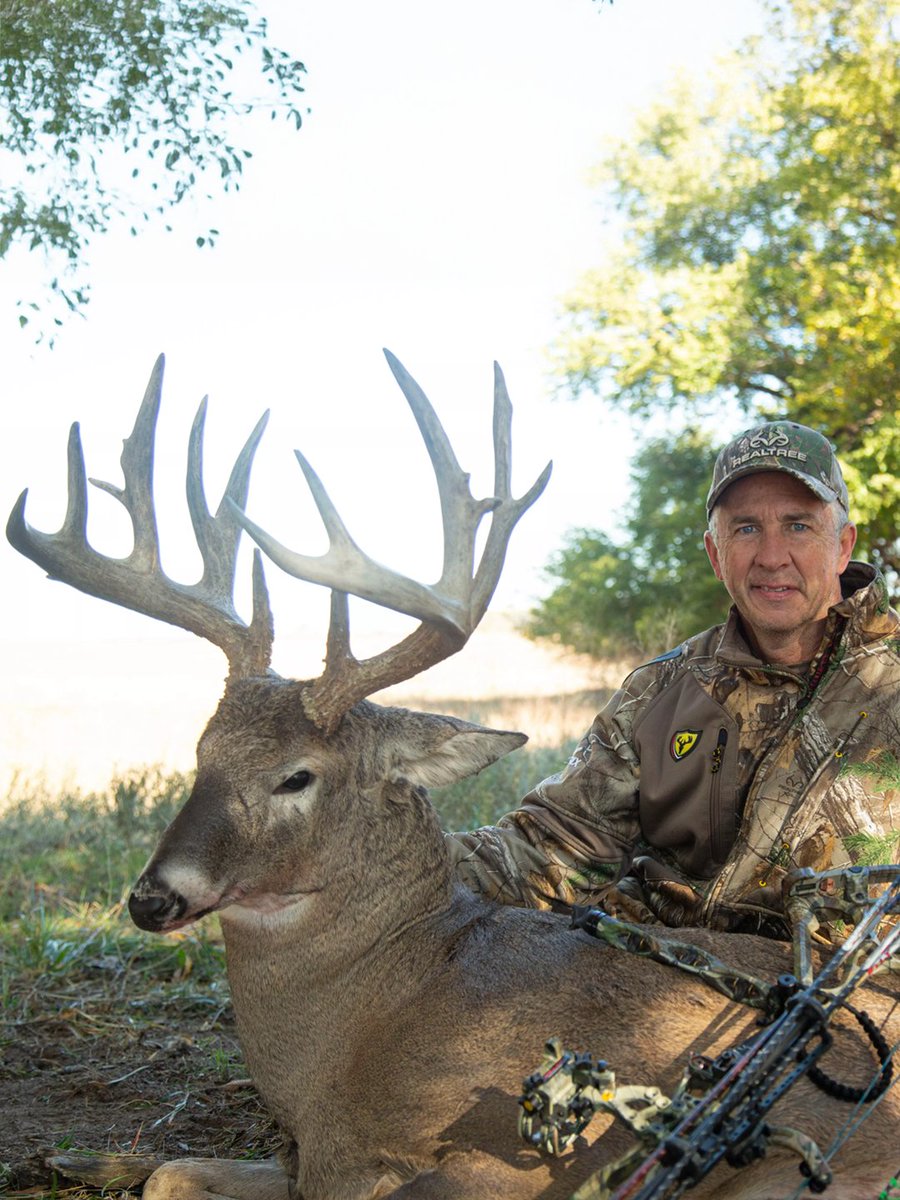 Realtree's tweet photo. A few hunts from Monster Bucks we’ll never forget. 40 years. 40 hunts. A lot of memories along the way. 

To watch these hunts and more, link in bio. 

#Realtree https://t.co/cPYvFw2OKp