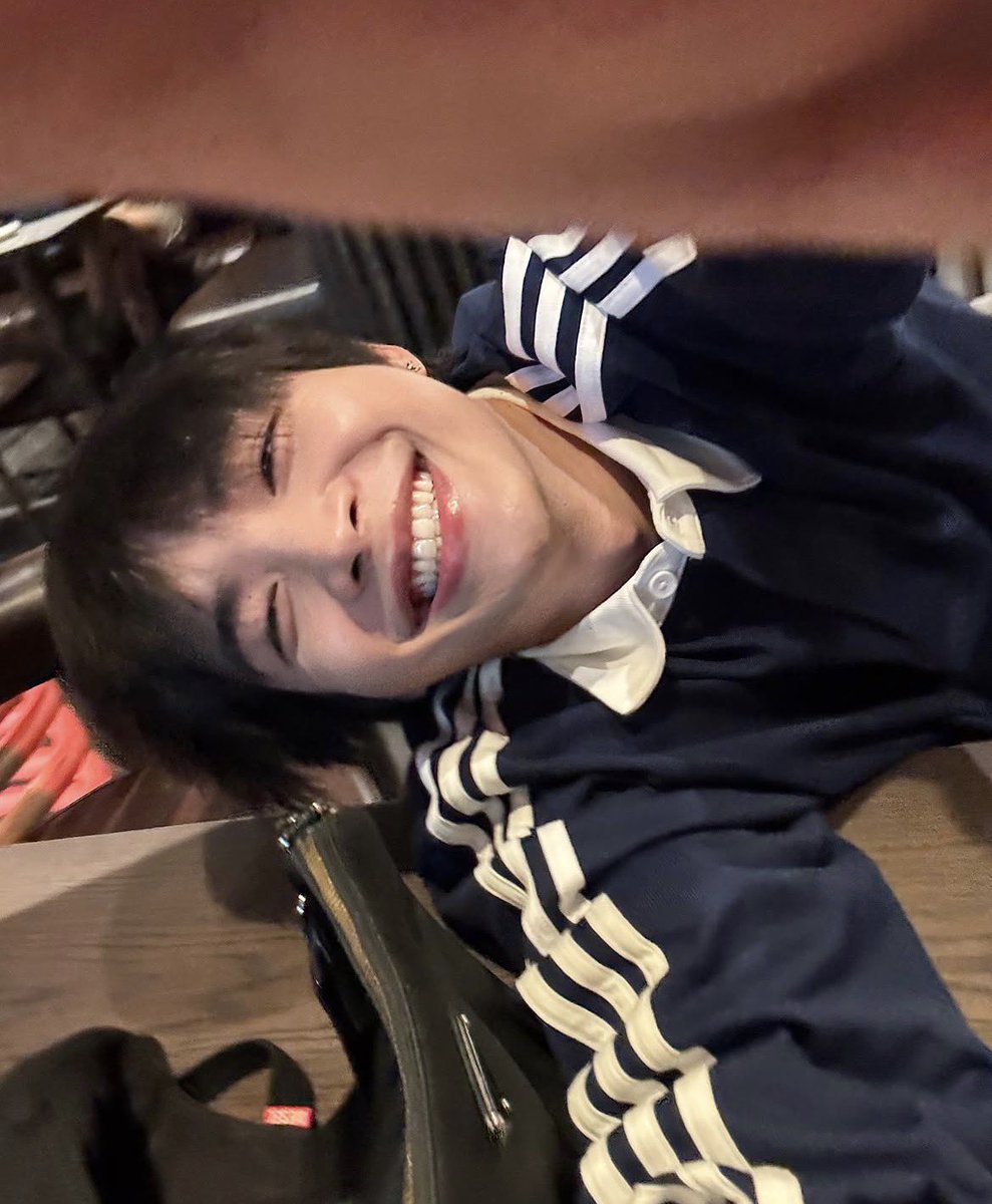 PREAWORAPAN's tweet photo. เทอมีรอยยิ้มอันตรายมากกุ๊ฟฟี่🤭🤪
#golfpasatorn https://t.co/OpCapn3hJk