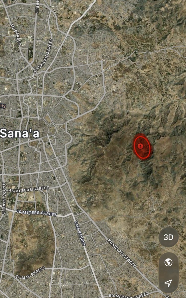 GrenFlcon's tweet photo. الموقع 7:

(1) 15.34463° N, 44.26463° E
(2) 15.34710° N, 44.26122° E
(3) 15.34811° N, 44.26114° E
(4) 15.34879° N, 44.26112° E
(5) 15.34918° N, 44.26158° E

يُظهر المقطع خمسة مداخل أنفاق في جبال نقم شرق العاصمة المحتلة صنعاء، مع أعمال تبدو مرتبطة بالحفر والتجهيز عند المدخلين المرقّمين 2 و3، ما قد يشير إلى أن العمل فيهما لم يكتمل بعد وقت صورة الاقمار الصناعية، والمتوقع انها بداية 2026.

بالغالب يتم استخدام هذه الانفاق من قبل الجماعة الارهابية الحوثية، لتخزين الصواريخ والاسلحة.

@CJFCSpox @MOI__911 @voovh @mum_258 @SMmiliitary @M8SVIP @MOISaudiArabia @modgovksa @security_gov