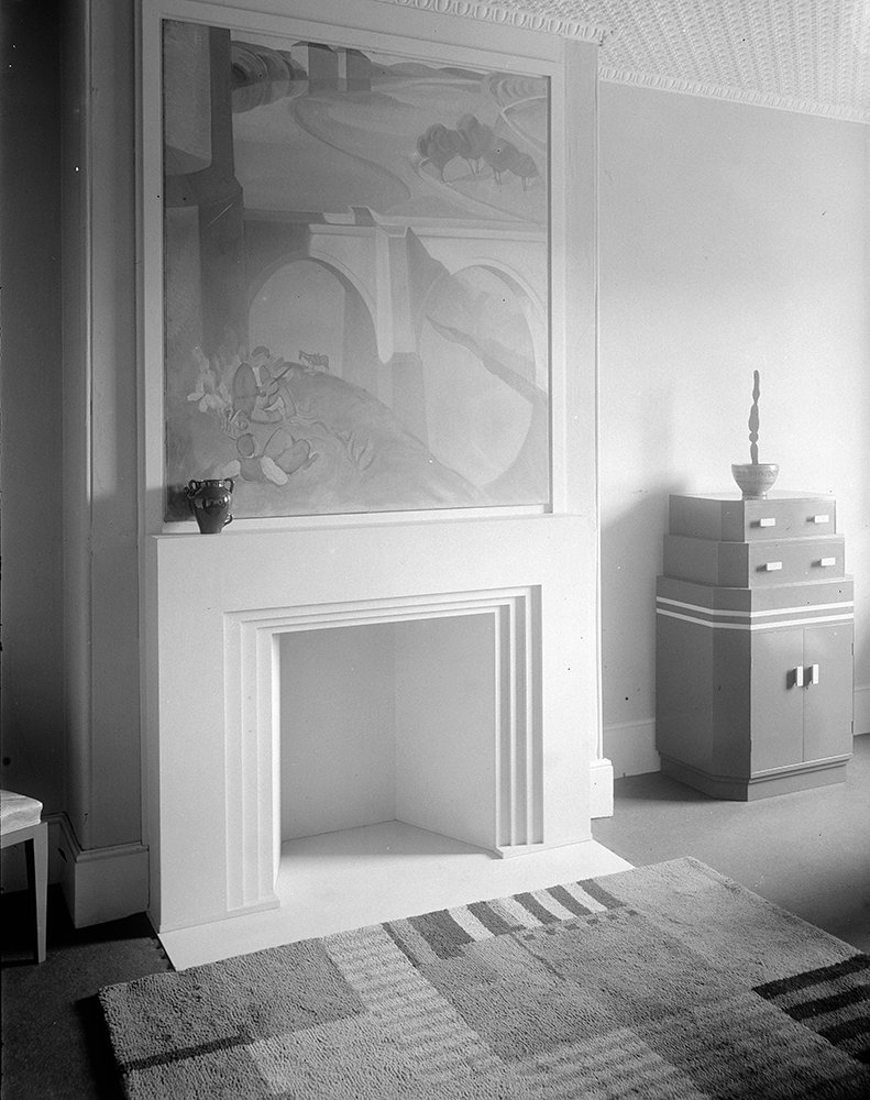 Geoffmuse's tweet photo. Sydney Modernism - Burdekin House exhibition, 1929
The clash between old and new forms of Interior design in could not have been more stark than at the Sydney exhibition at Burdekin House in October 1929. full article https://t.co/P5Gnw4D4XX https://t.co/Rdn2SaqVOx