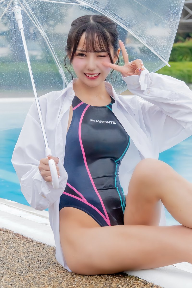 Roa_Ezaki's tweet photo. おはち♡♡

今年のプールは晴れ少なかったから
来年出れたら晴れますように☀️ https://t.co/NUy1T6H7v9
