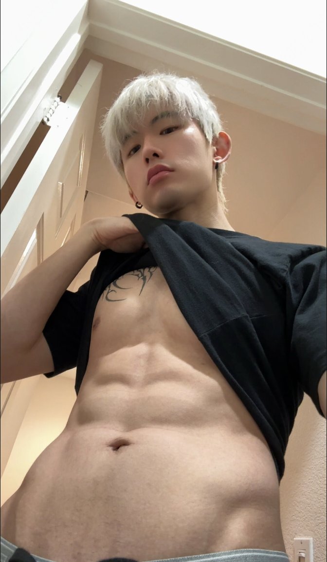 min_cos0's tweet photo. i'm in one of those moods https://t.co/UbbmMKXUZK