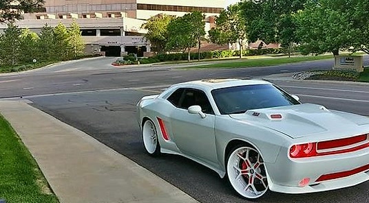 AshleyHarrhu's tweet photo. White Dodge Challenger
#Humor #Heartfelt https://t.co/wzjVsb95qR