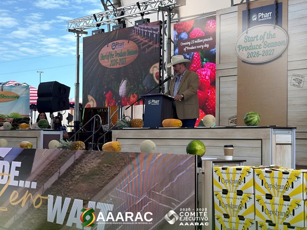 AAAReynosa's tweet photo. Agradecemos la invitación para presenciar el evento Start of the Produce Season, un importante encuentro que marca el inicio de la temporada de productos agrícolas y destaca la colaboración entre los sectores comercial, logístico y aduanero de nuestra región fronteriza. https://t.co/r4tkXVO0sH