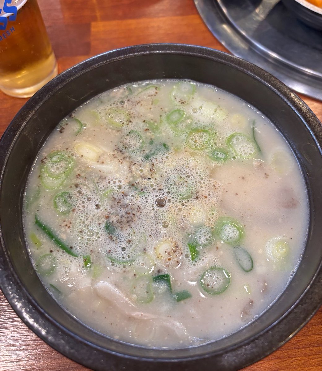 wonkorem's tweet photo. 江南でクッパ食べるならここ🇰🇷🍲
24時間営業だから深夜便の人にもおすすめ✈️
クッパも美味しかった🥹🤍
モバイルオーダーは日本語対応で安心◎

📍ボスンフェグァン 江南駅直営店
📍ソウル特別市 江南区 駅三洞 820-2
🗺️NAVERマップ
https://t.co/xNjHMTlghE
#韓国旅行 #江南グルメ #24時間営業 https://t.co/XCSbxVEMvd