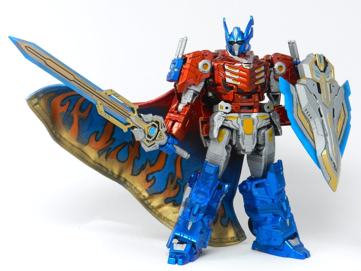 ChromeTyranno's tweet photo. "Transformers Age of the Primes:  Optimus Prima"
The spark of a hero never fades, it merely transforms.
(Reposts appreciated as always! :D) https://t.co/0u6PkCF24W