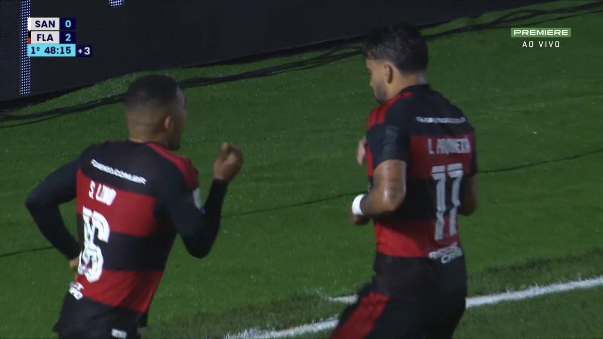 Pesgrau's tweet photo. O Santos até tentou segurar o Malvadão, mas não teve jeito!

TOMA PASSINHO DO PAQUETÁ KKKKKK

SEGUE O LÍDER! https://t.co/17bADtDQ3M