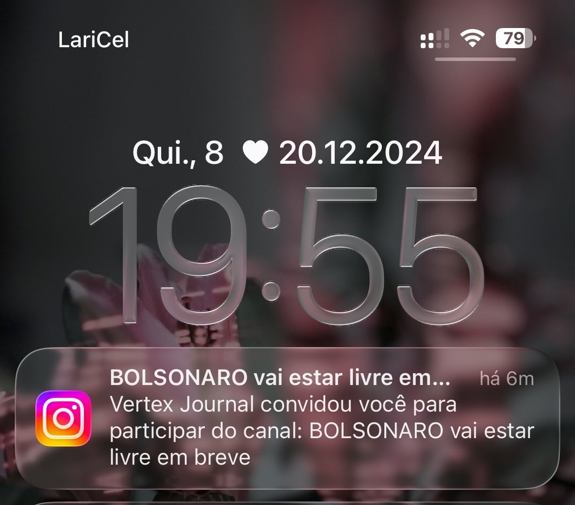 ihalseyou's tweet photo. eu trabalhei no marketing político de direita (sou de esquerda) de um candidato à deputado estadual e essa notificação é a mais leve que eu recebo no meu celular. https://t.co/YpatYKkpFQ