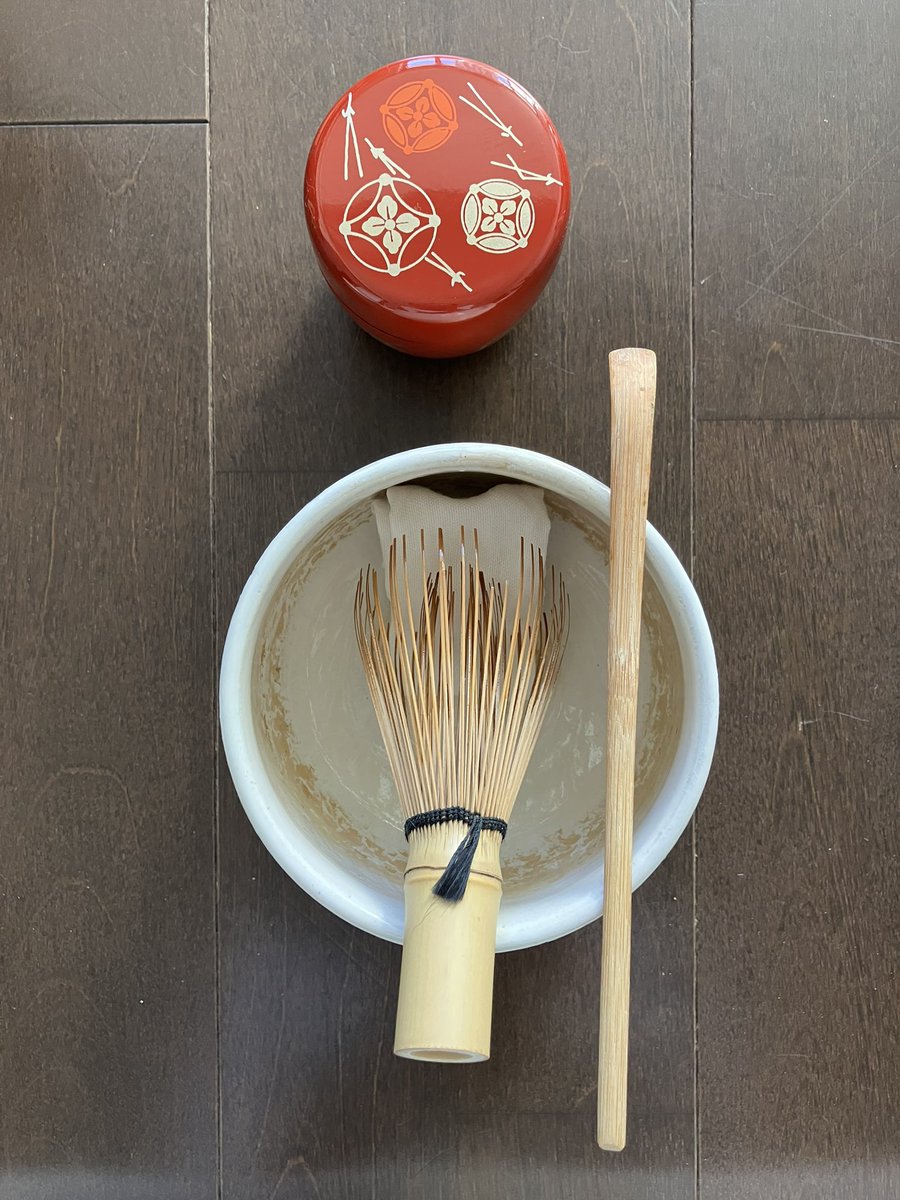 Mdr11wf04bird's tweet photo. 2026.10.09 #朝抹茶 
#禅語 

秋来黄葉落紛々
あききたらばこうようおつることふんぷん

情景であり、真理である、と。

今日も美味しくいただきました🍵

#茶好連 https://t.co/mIhU1JsXKU