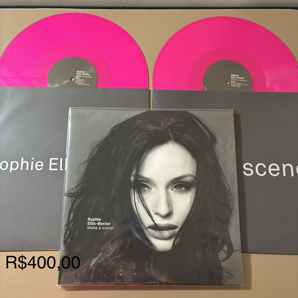 prismty_'s tweet photo. Estou vendendo meus vinis da Sophie Ellis-Bextor! ? Valores nas fotos. Quem tiver interesse comenta que eu chamo para conversar. Vejam os tweets de baixo que tem mais coisa!!! https://t.co/JsPooWzWLU