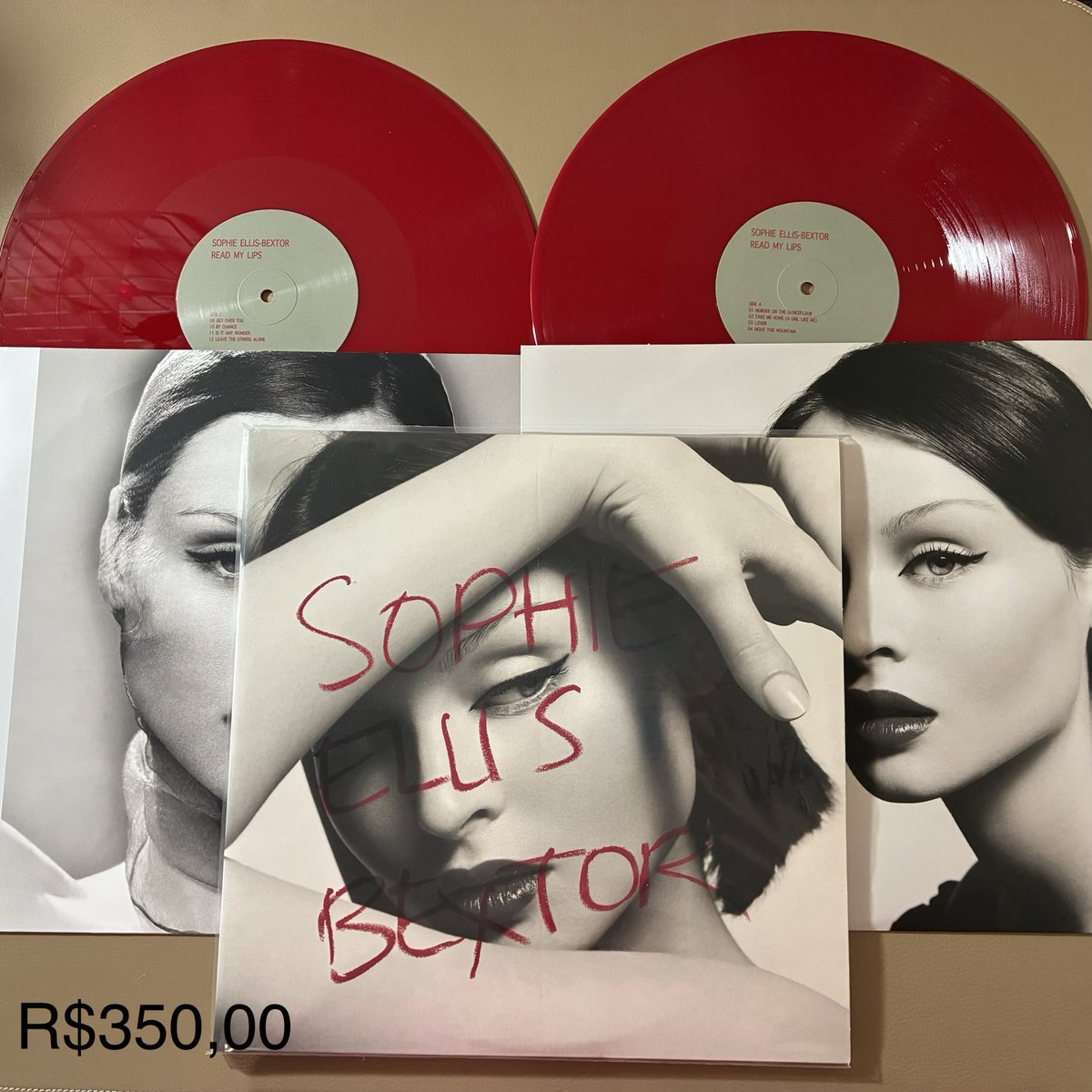 prismty_'s tweet photo. Estou vendendo meus vinis da Sophie Ellis-Bextor! ? Valores nas fotos. Quem tiver interesse comenta que eu chamo para conversar. Vejam os tweets de baixo que tem mais coisa!!! https://t.co/JsPooWzWLU