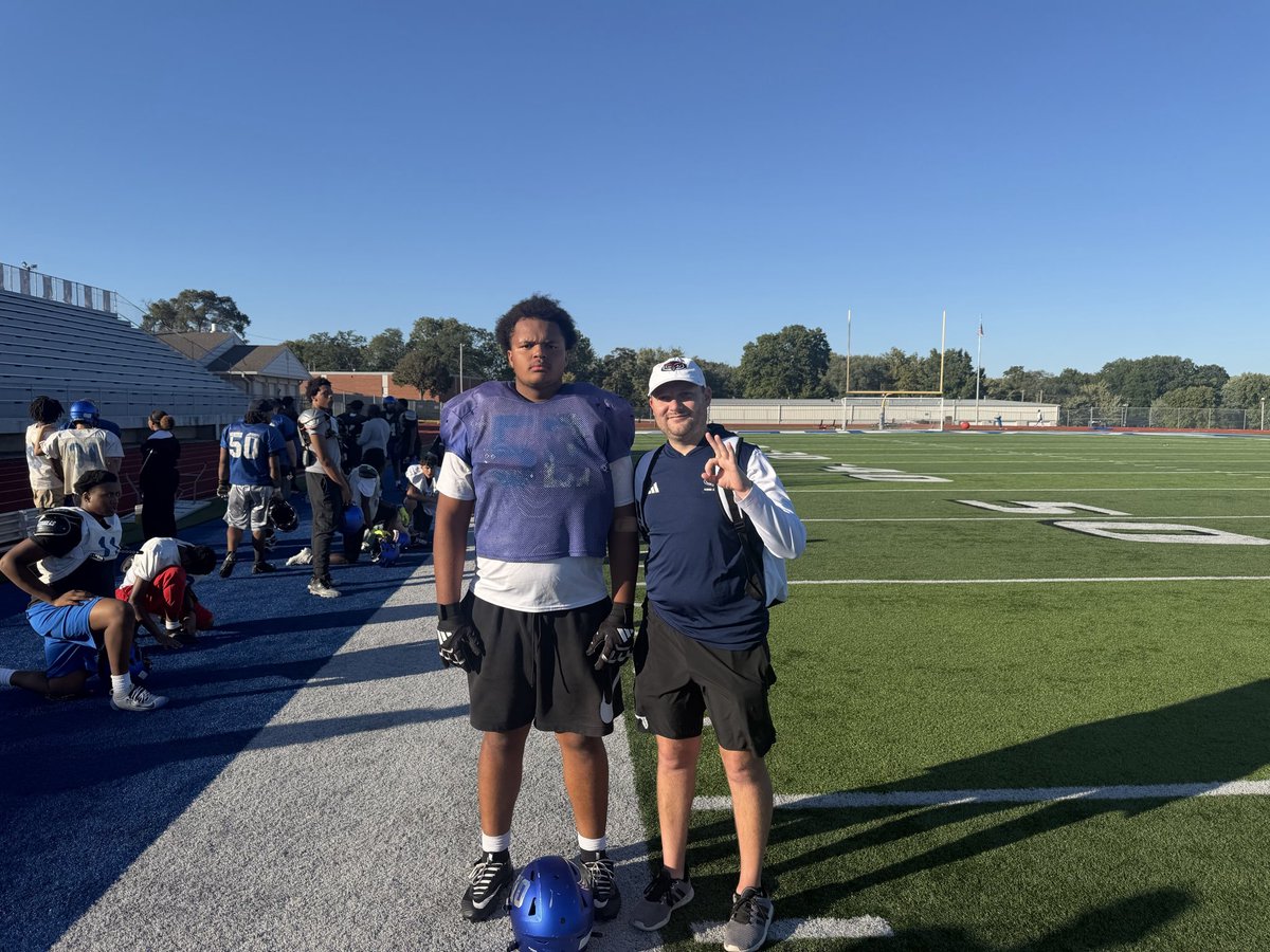 EricJByers's tweet photo. After having a great conversation with @TaylorBrownFAU i am blessed to recive my first Division 1 offer from Florida Atlantic University @CoachMorganAJ @DFletch816 @Coach_B_Owt @The_RyanWallace https://t.co/2DRXa6qY7T